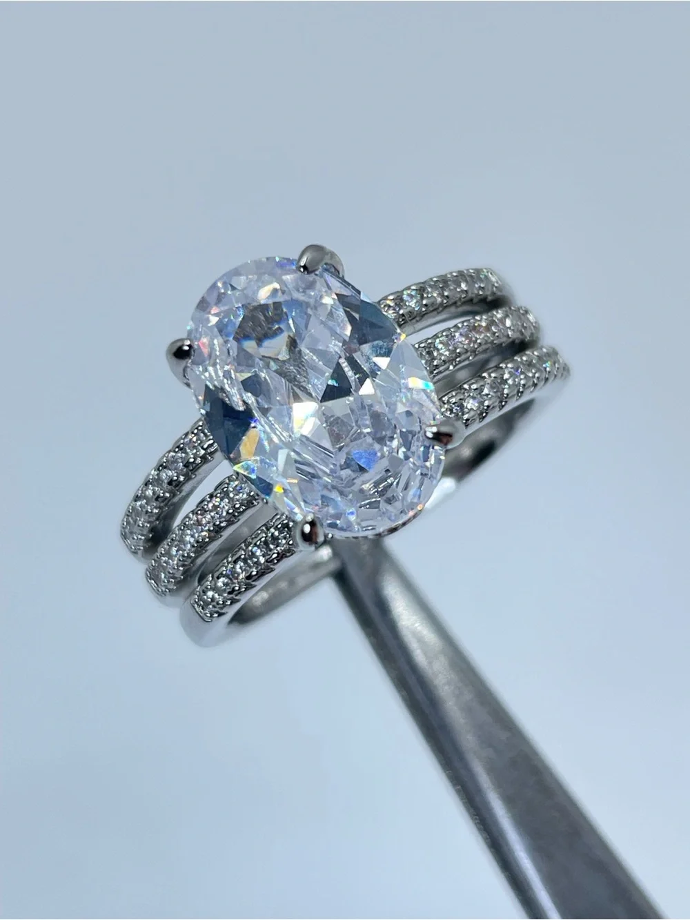 Swarovski Crystal Elements White Oval Cut Solitaire Ring 3 Band Set Sz 9
